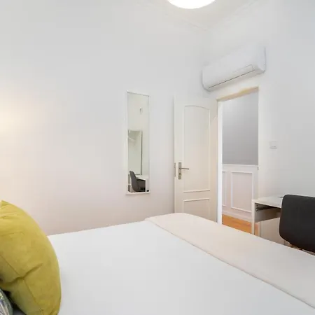Whome - Mouraria Modern Living Breathtaking Views & Ac ליסבון